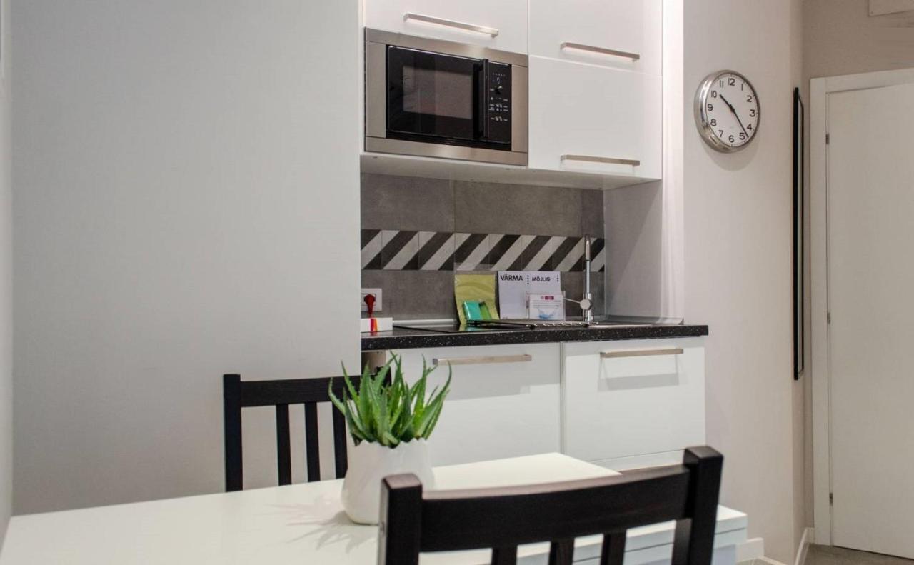 Interno 1 Ciampino Roma Luxury Apartment Con Balcone Luaran gambar