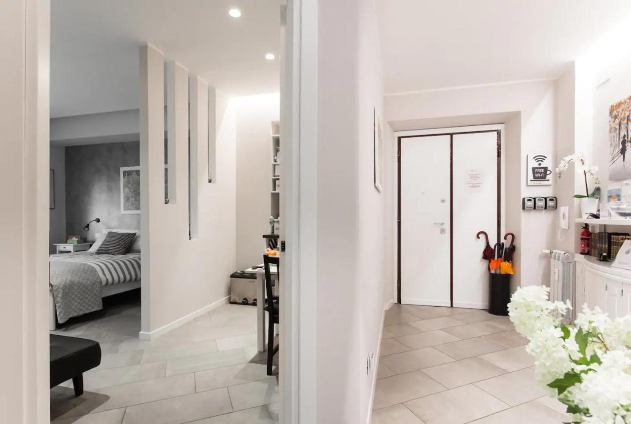 Interno 1 Ciampino Roma Luxury Apartment Con Balcone Luaran gambar