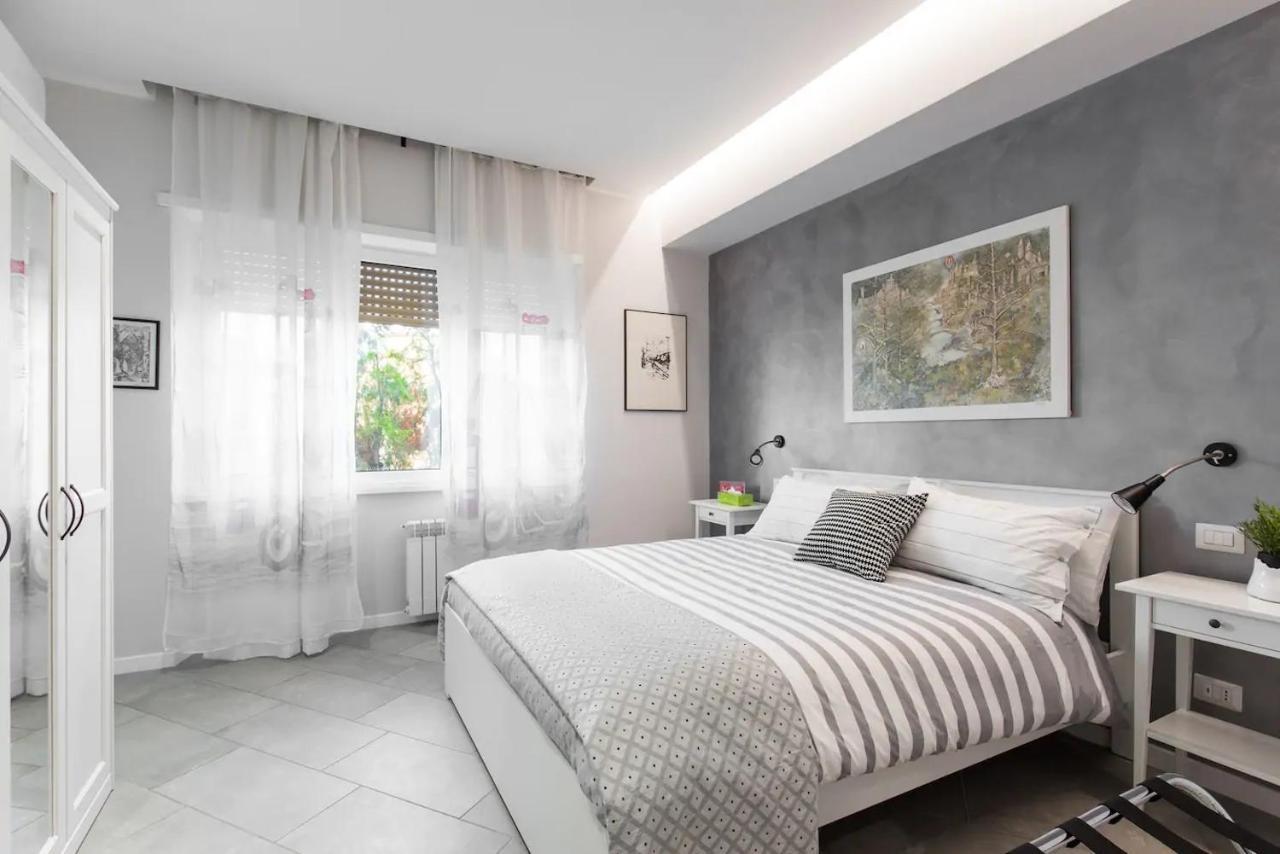 Interno 1 Ciampino Roma Luxury Apartment Con Balcone Luaran gambar