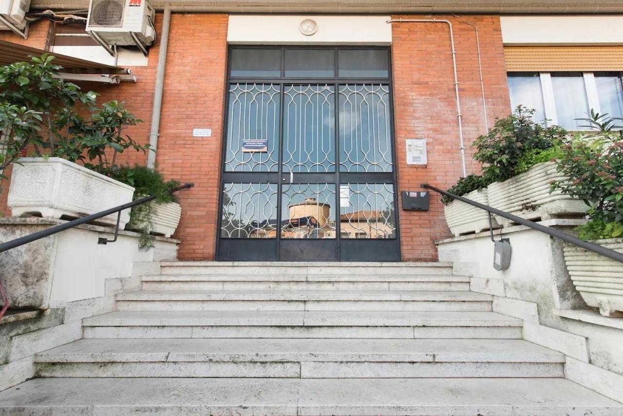 Interno 1 Ciampino Roma Luxury Apartment Con Balcone Luaran gambar