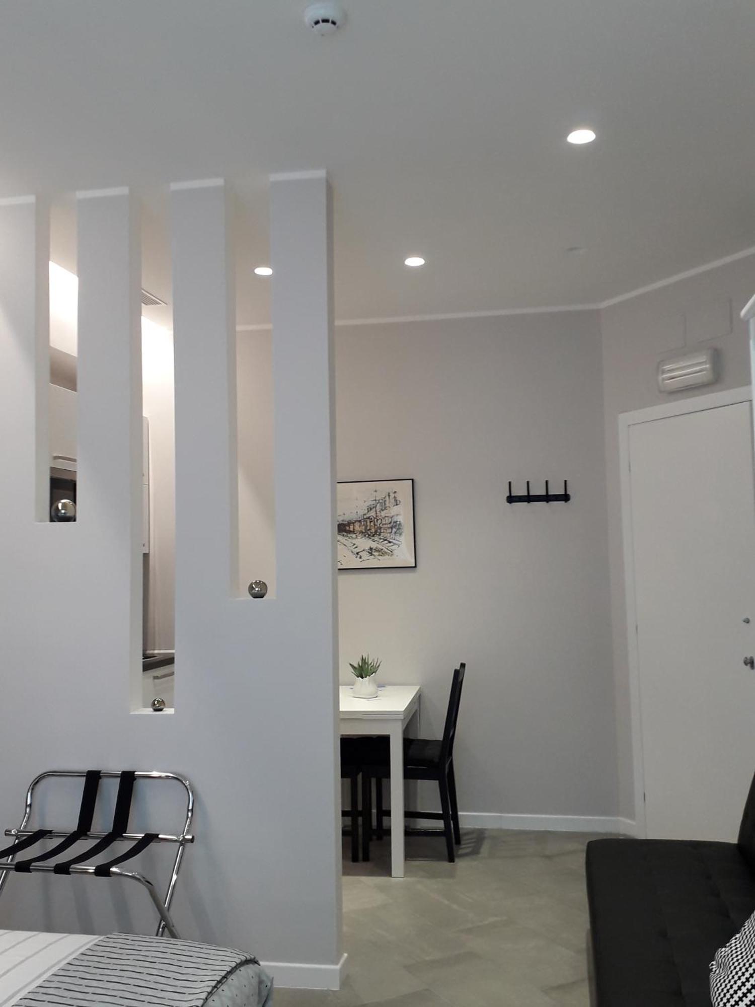 Interno 1 Ciampino Roma Luxury Apartment Con Balcone Luaran gambar