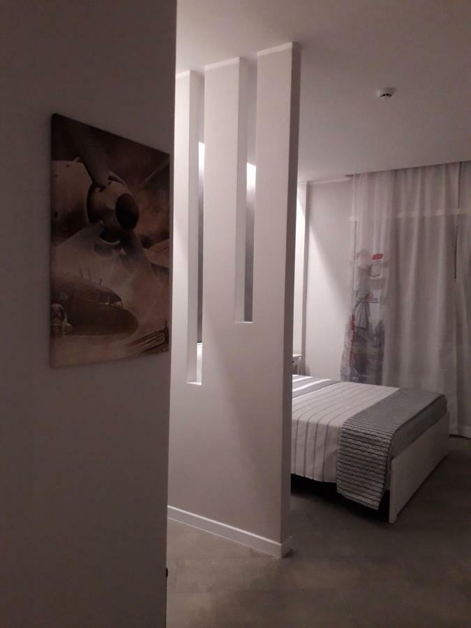 Interno 1 Ciampino Roma Luxury Apartment Con Balcone Luaran gambar